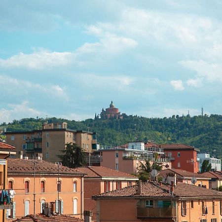 Appartamento Accogliente Con Vista San Luca Bologna Eksteriør billede